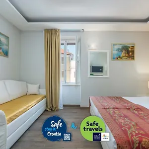 Boutique Melissa 4*, Porec Croazia