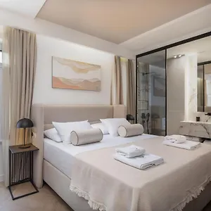 Pensión Luxury Le Prestige Few Minutes From Split's Iconic Waterfront, Split